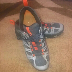 Merrill vibrations sneakers